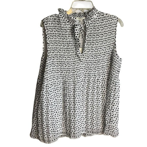 Max Studio White and Black Patterned Blouse - Picture 2 of 9